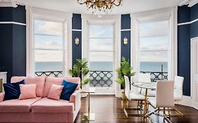The Hollywood Apartment